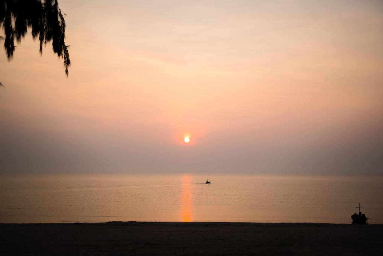 Hotel Lullaby The Sea Hua Hin Cha-Am Exterior foto